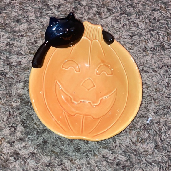 Adorable Pumpkin Jack-o’-lantern, And Black Cat Dish - Picture 1 of 5